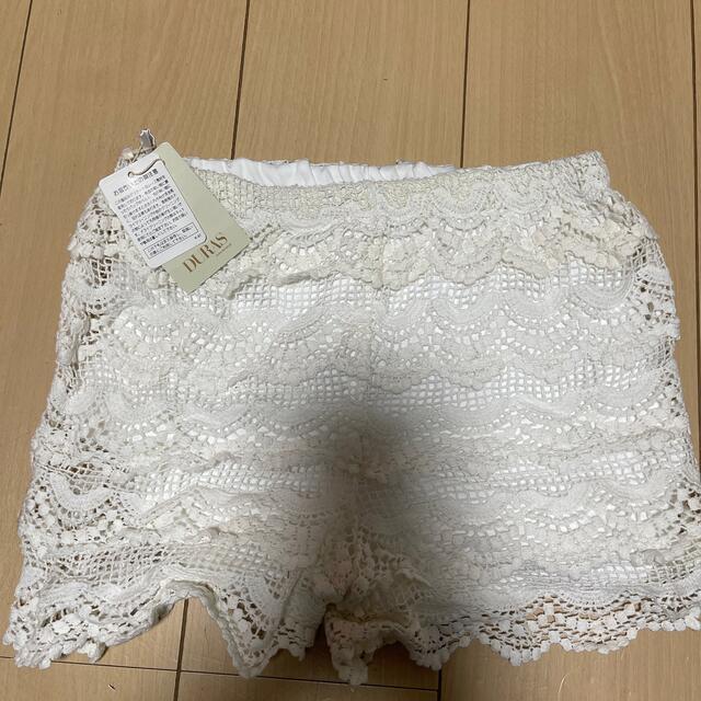 DURAS(デュラス)の新品タグ付き！DURAS(デュラス)レースショートパンツ レディースのパンツ(ショートパンツ)の商品写真