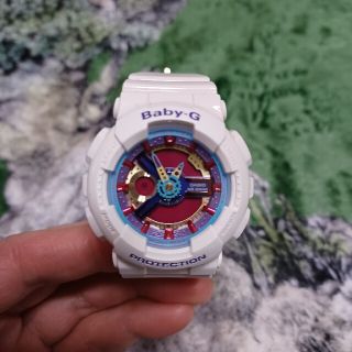 ベビージー(Baby-G)のCASIO　Baby-G 白　ﾚﾃﾞｨｰｽ向け腕時計(腕時計)