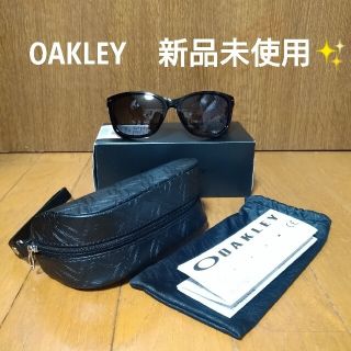 オークリー(Oakley)の新品未使用✨OAKLEYレディースサングラス　ドロップイン　ブラック(サングラス/メガネ)