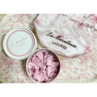 レメルヴェイユーズラデュレ(Les Merveilleuses LADUREE)のラデュレ フェイスカラー サクラ 101(チーク)