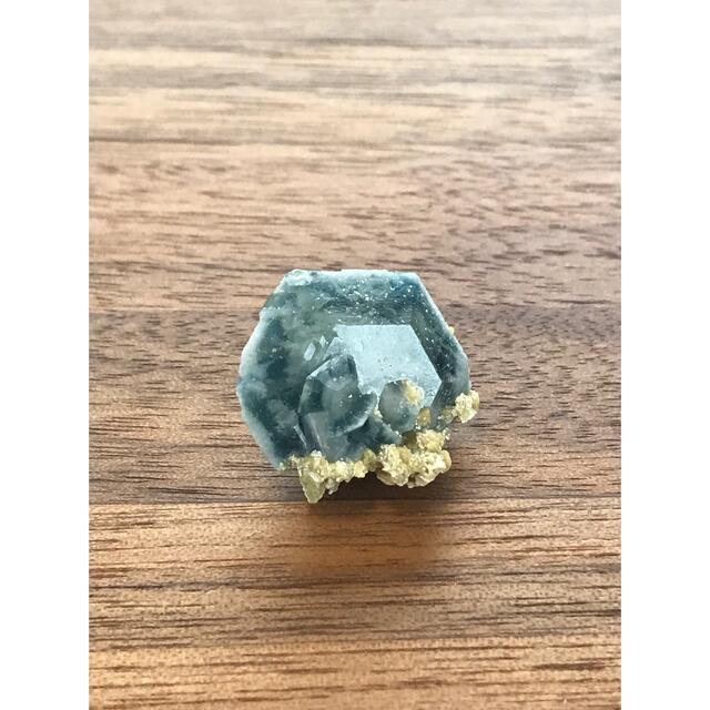 鉱物標本(弗素燐灰石) Fluorapatite