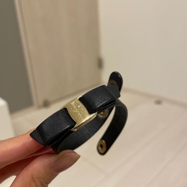 Salvatore Ferragamo(サルヴァトーレフェラガモ)のフェラガモ　バングル レディースのアクセサリー(ブレスレット/バングル)の商品写真