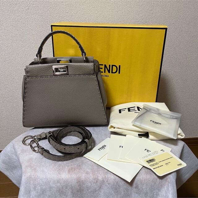 信頼】 ① 『専用』です - FENDI FENDI ミニピーカブー セレリア