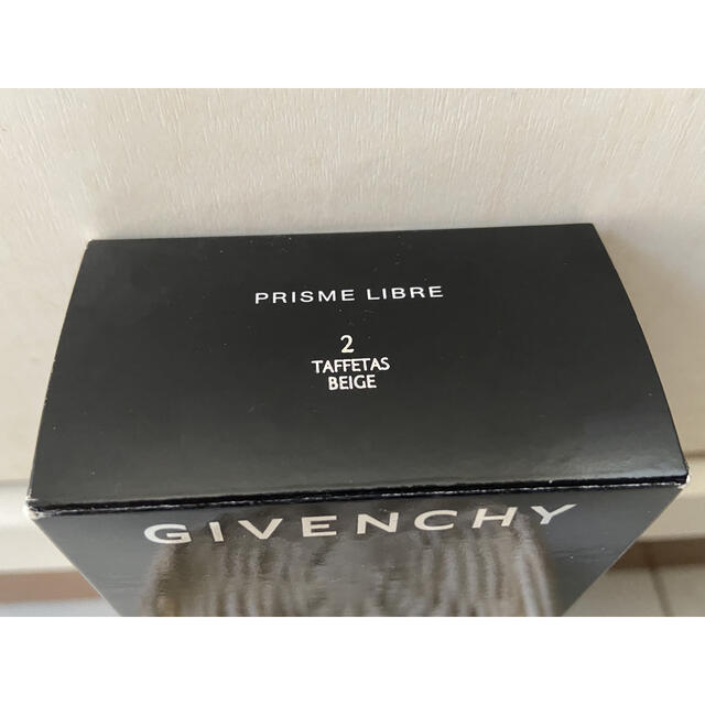 GIVENCHY(ジバンシィ)の【新品】GIVENCHY PRISME LIBRE　ルースパウダー コスメ/美容のベースメイク/化粧品(フェイスパウダー)の商品写真