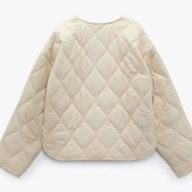 ZARA - ZARA 白 キルティングジャケット パフジャケット Lの通販 by