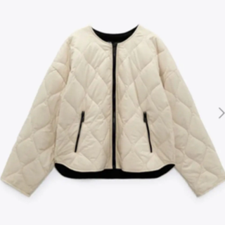 ZARA - ZARA 白 キルティングジャケット パフジャケット Lの通販 by