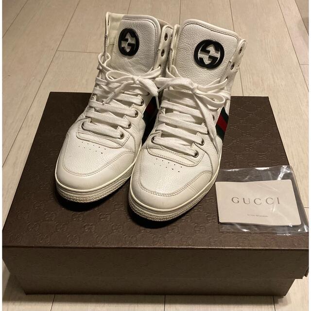 Gucci(グッチ)の正規品　GUCCIメンズスニーカー メンズの靴/シューズ(スニーカー)の商品写真