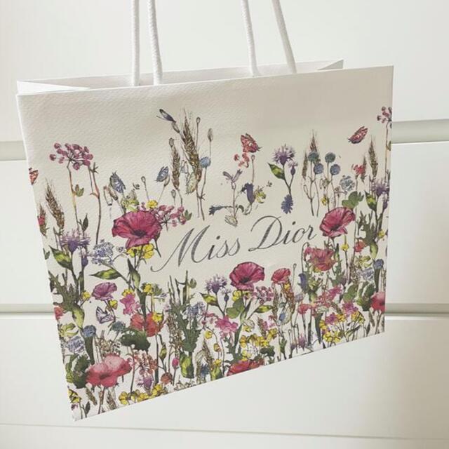 Dior(ディオール)のミスディオール　紙袋 レディースのバッグ(ショップ袋)の商品写真