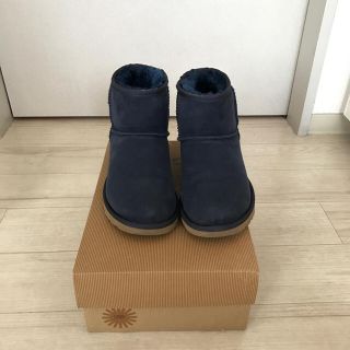 アグ(UGG)のUGG classic mini シープスキンブーツ ネイビー(ブーツ)