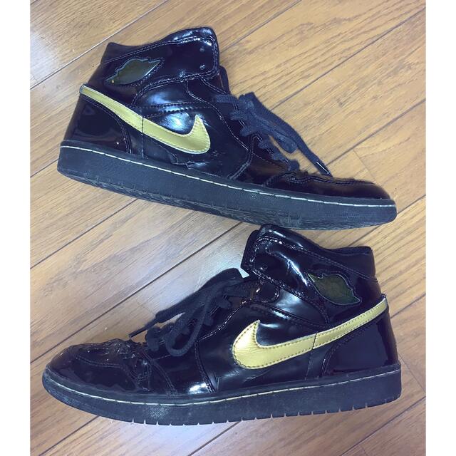 NIKE AIR JORDAN 1 黒金パテント　ナイキ　エアジョーダン