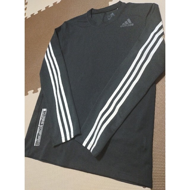 adidas(アディダス)の☆ATS-857 アディダス 長袖カットソー 黒 サイズ L メンズのトップス(Tシャツ/カットソー(七分/長袖))の商品写真