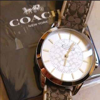 コーチ(COACH) 腕時計の通販 2,000点以上 | コーチを買うならラクマ