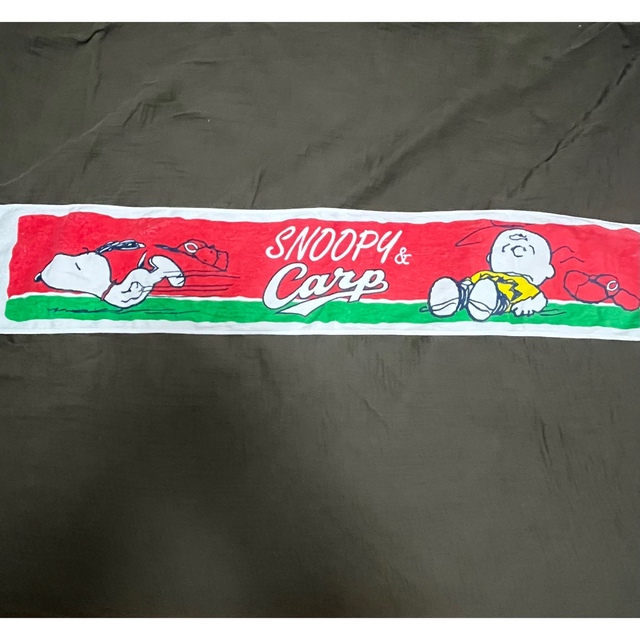 広島カープ　スヌーピー　マフラータオル スポーツ/アウトドアの野球(応援グッズ)の商品写真
