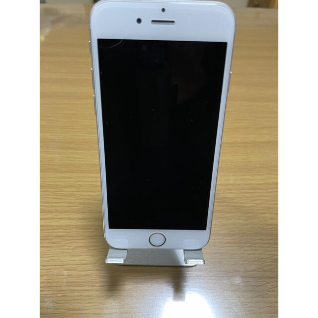 iPhone(アイフォーン)のiPhone6s silver 32GB UQ mobile スマホ/家電/カメラのスマートフォン/携帯電話(スマートフォン本体)の商品写真