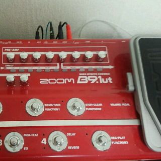 ZOOM b9,1ut ＋おまけ(ベースエフェクター)