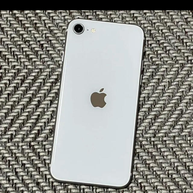 iPhone SE第2世代 スマートフォン本体