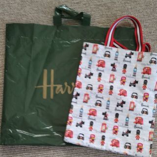 ハロッズ(Harrods)の【新品未使用】Harrodsトートバッグ☆ロンドンシティー•ベア☆(トートバッグ)