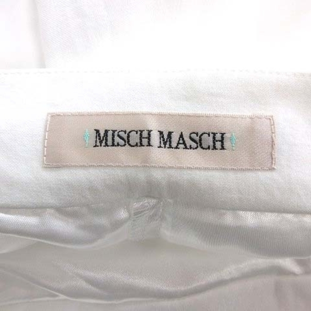 MISCH MASCH(ミッシュマッシュ)のミッシュマッシュ フレアスカート ひざ丈 レース パイピング ビジュー S 白 レディースのスカート(ひざ丈スカート)の商品写真