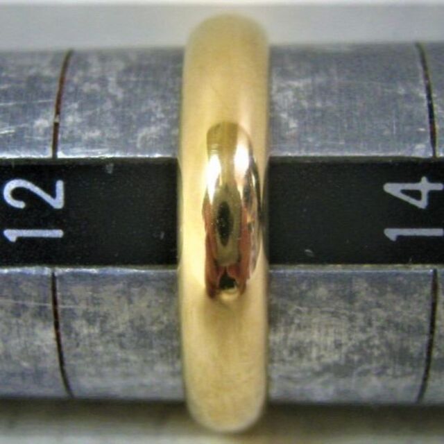 K18 18金 マリッジ リング 甲丸 サイズ＃13 結婚指輪　j レディースのアクセサリー(リング(指輪))の商品写真