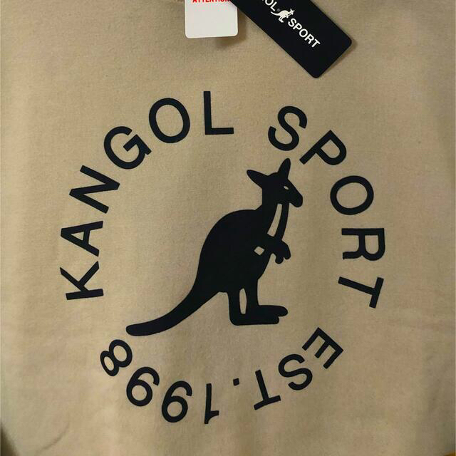 KANGOL(カンゴール)の【新品】KANGOL ベージュ トレーナー❣️カンゴール  レディースのトップス(トレーナー/スウェット)の商品写真