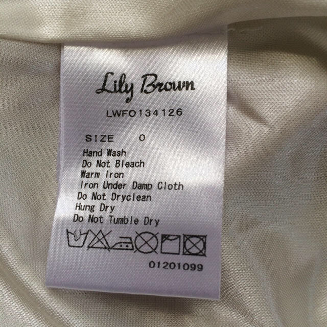 Lily Brown(リリーブラウン)のLily brown リリーブラウン ワンピース レディースのワンピース(ミニワンピース)の商品写真