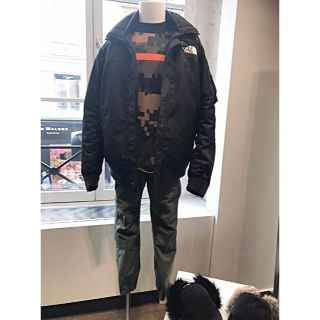 サカイ(sacai)のsacai×The North Face ボンバージャケット(ミリタリージャケット)