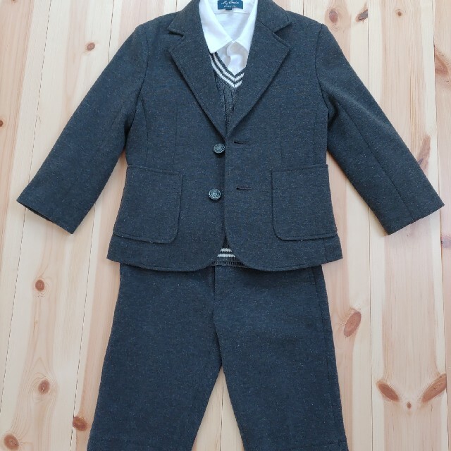 motherways(マザウェイズ)のフォーマルスーツ　男の子　110 キッズ/ベビー/マタニティのキッズ服男の子用(90cm~)(ドレス/フォーマル)の商品写真