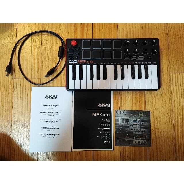 マスカラッス様専用　AKAI MPK ビッグアップルセット 楽器のDTM/DAW(MIDIコントローラー)の商品写真