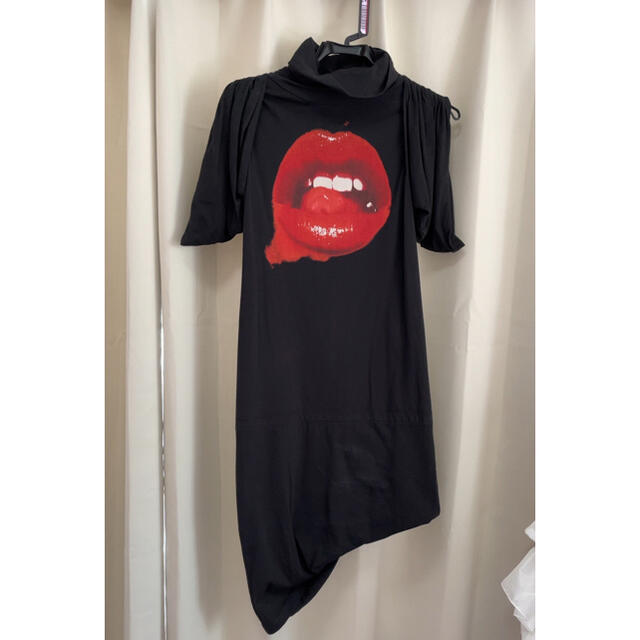 World's Endにて購入。Vivienne Westwood 唇Tシャツ