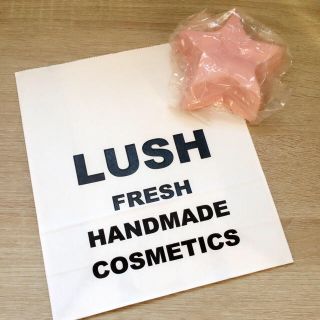 ラッシュ(LUSH)のLUSH☆ロックスター 星型 新品未使用(ボディソープ/石鹸)