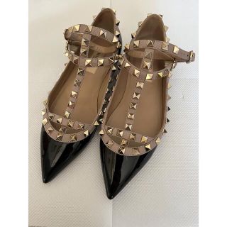 ヴァレンティノ(VALENTINO)のヴァレンティノ　ロックスタッズバレリーナシューズ(ハイヒール/パンプス)