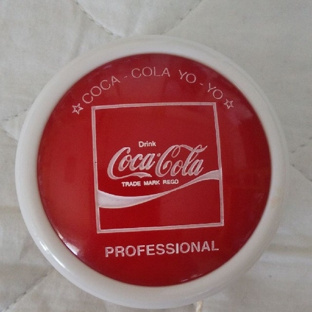 コカ・コーラ(コカコーラ)のコカ・コーラ ヨーヨー エンタメ/ホビーのテーブルゲーム/ホビー(ヨーヨー)の商品写真