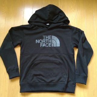 ザノースフェイス(THE NORTH FACE)のTHE NORTH FACE、Jr黒パーカ150(ジャケット/上着)