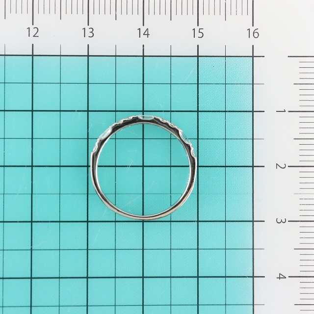 Pt900　ダイヤ　ハーフエタニティ リング　D0.20