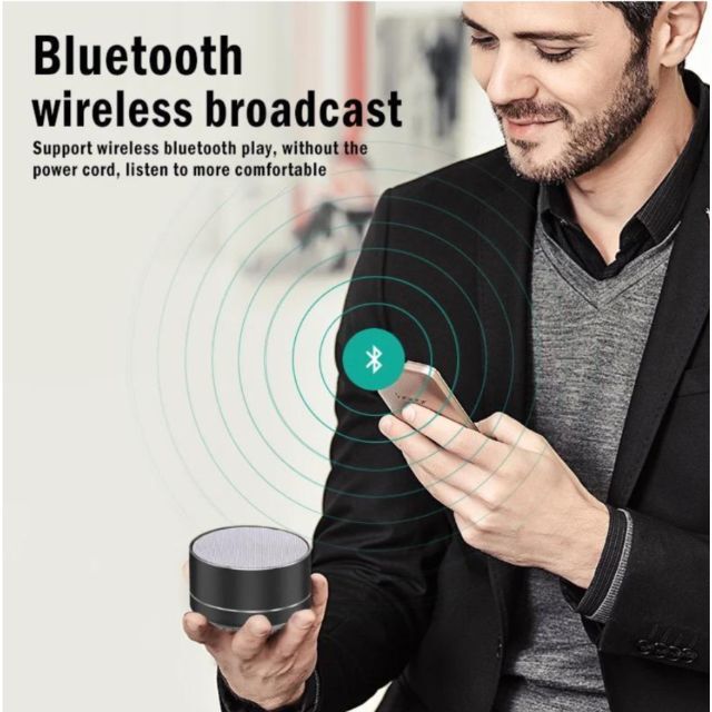 ポータブルスピーカー　ゴールド　bluetooth スマホ/家電/カメラのオーディオ機器(スピーカー)の商品写真