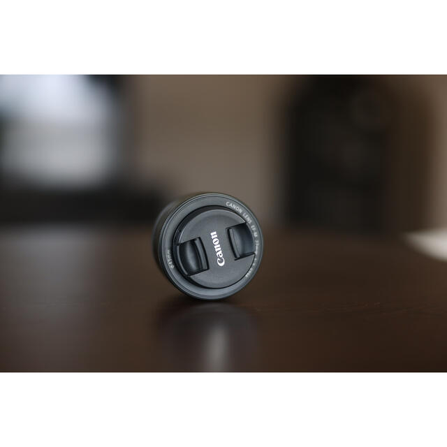 超美品 Canon キヤノン EF-M22mm F2 STM ブラック 超美品 Canon キヤノン EF-M22mm F2 STM ブラック