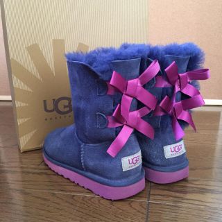 アグ(UGG)のUGG キッズ ベイリーボウ 20cm  ブーツ(ブーツ)