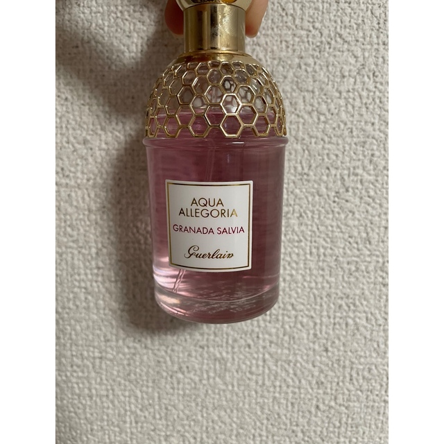 クリスマスツリー特価! 新品 ゲラン香水 アクアアレゴリア GRANADA