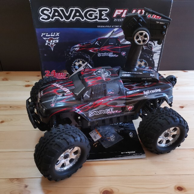 HPI SAVAGE FLUX HP 1/8モンスタートラックHiTEC充電器付