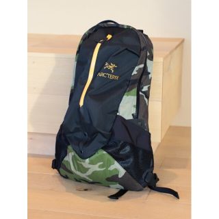 アークテリクス(ARC'TERYX)の【新品】アークテリクス arro22 ビームス別注 19SS camo(バッグパック/リュック)