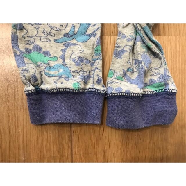 motherways(マザウェイズ)の【アリエル様専用】マザーウェイズ　パジャマ　90cm 恐竜 キッズ/ベビー/マタニティのキッズ服男の子用(90cm~)(パジャマ)の商品写真