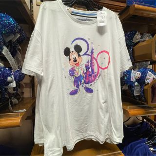 クマパック Disney パリディズニー 30周年記念グッズ Tシャツ 2サイズ展開の通販 By Gwセール中 全品1000円引き ディズニーならラクマ クマパック