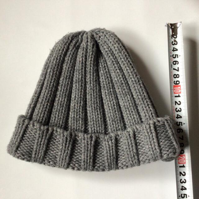 ニット帽　レディース　グレー色　サイズ57〜59㎝フリー　アウトドア　焚き火 レディースの帽子(ニット帽/ビーニー)の商品写真