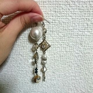 トゥデイフル(TODAYFUL)のaries初期ロングピアス(ピアス)