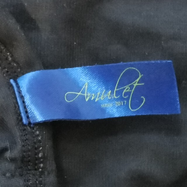 Amulet(アミュレット)の二の腕脂肪吸引　着圧下着　七分袖 レディースの下着/アンダーウェア(その他)の商品写真