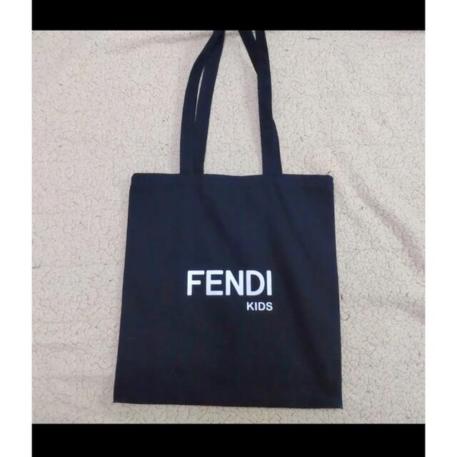 FENDI(フェンディ)のfendi ノベルティ　トートバッグ レディースのバッグ(トートバッグ)の商品写真