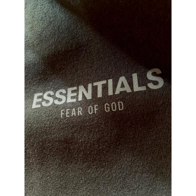 FEAR OF GOD(フィアオブゴッド)のFOG - Essentials Logo Sweat shorts / M メンズのパンツ(ショートパンツ)の商品写真