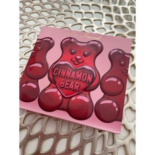 トゥフェイス(Too Faced)のトゥーフェイスド　シナモンベアパレット　売り切り最終お値下げ❣️(アイシャドウ)