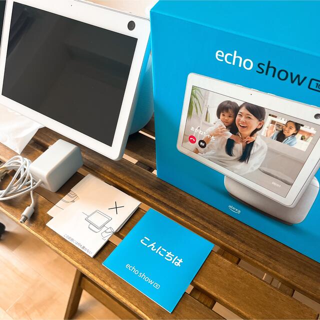 Amazon アレクサ Echo Show 10 第3世代