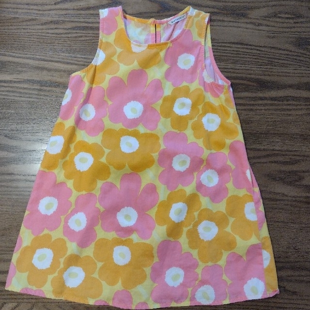 marimekko(マリメッコ)のMarimekko　キッズワンピース　104-110 キッズ/ベビー/マタニティのキッズ服女の子用(90cm~)(ワンピース)の商品写真